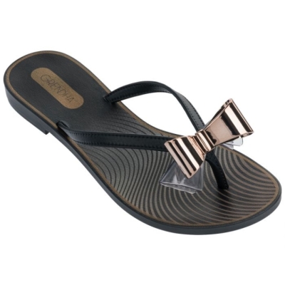 Women's Ipanema Charm Bow Flip Flops Black | US360418TZ