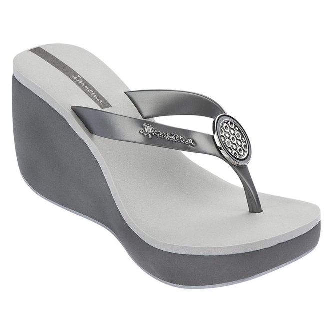 Women\'s Ipanema Bossa Wedges Grey Silver | US649805OD