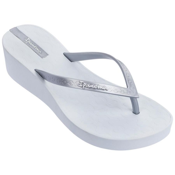 Women\'s Ipanema Daisy Wedge Flip Flops White Silver | US548620UK